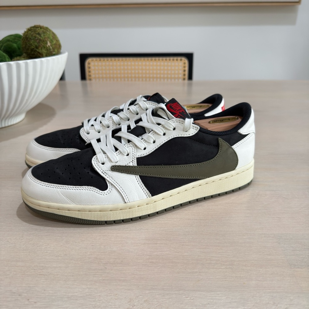 Size 9.5M/11W - Air Jordan 1 Travis Scott OG SP Low Black Olive WORN 6x